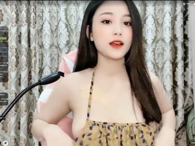 Tận hưởng hot girl Kaa_Mii livestream show hàng